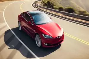 Nilai Jual Mobil Tesla Turun Lebih Parah dari Maserati
