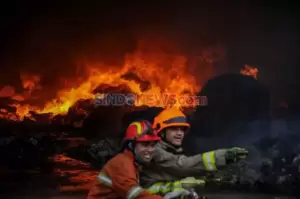 Rumah di Koja Jakarta Utara Kebakaran, 12 Unit Damkar Dikerahkan