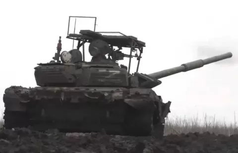Antisipasi Serangan Drone, Pasukan Tank Rusia Gunakan Sangkar Pelindung dan Armor Reaktif