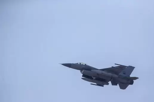 Jet-jet Tempur F-16 Buatan AS Bisa Tiba di Ukraina usai 5 Mei